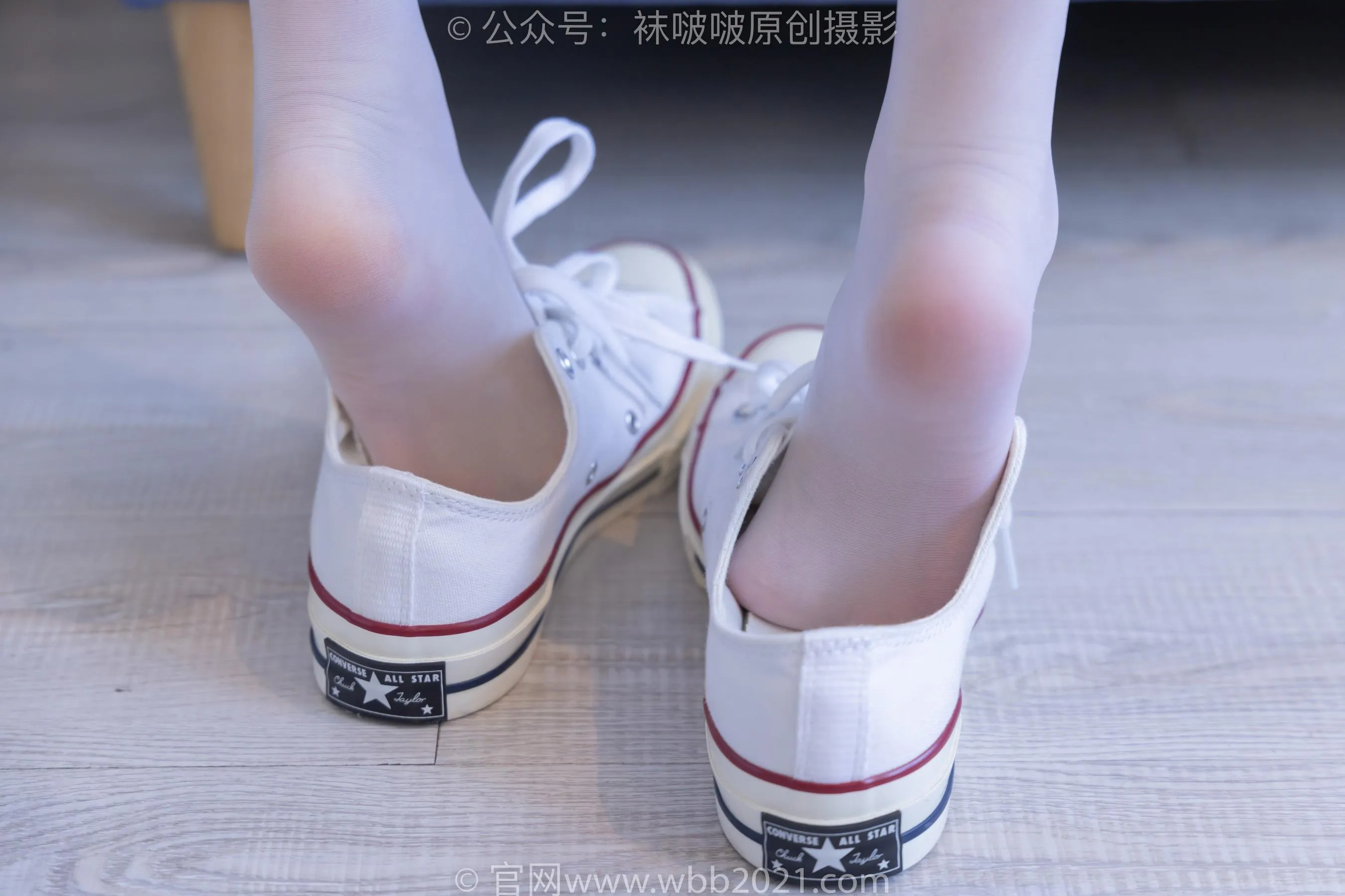 [BoBoSocks袜啵啵]NO.234 稚予-板鞋、白丝 [47P]插图9